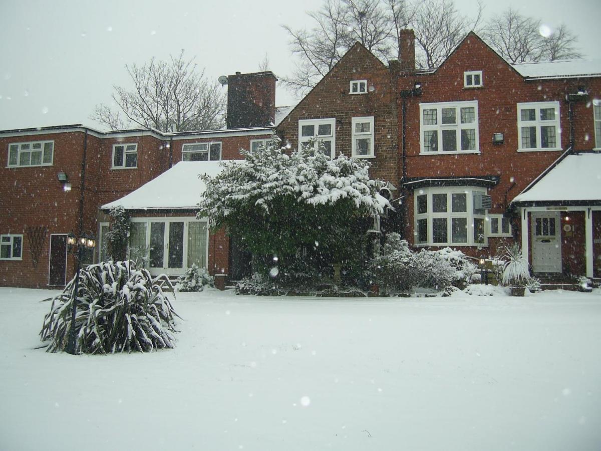 Barons Court Hotel Γούλβερχαμπτον Εξωτερικό φωτογραφία