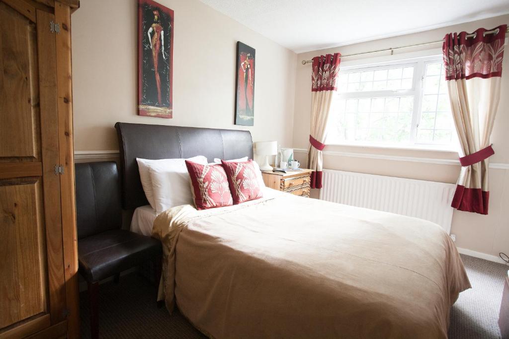 Barons Court Hotel Γούλβερχαμπτον Δωμάτιο φωτογραφία